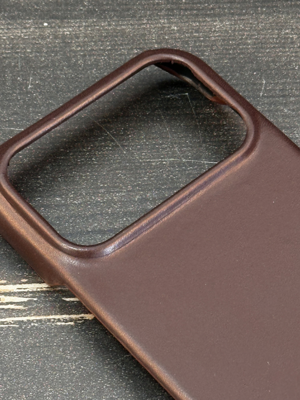 Hakiki Deri iPhone Deri Kılıf Klasik Kahverengi Magsafe Özellikli