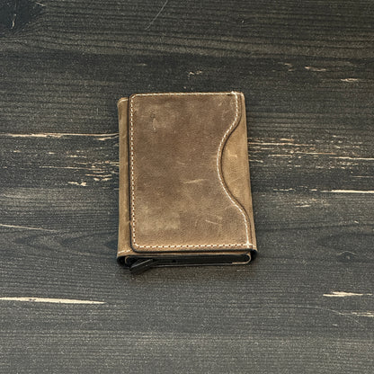 Mekanizmalı Magsafeli Kartlık