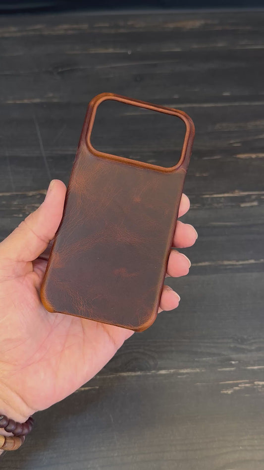 iPhone 17 Pro Max Hakiki Deri Kılıf & Magsafe özellikli Ultra Slim Frisco (yağlı Deri) Kahverengi